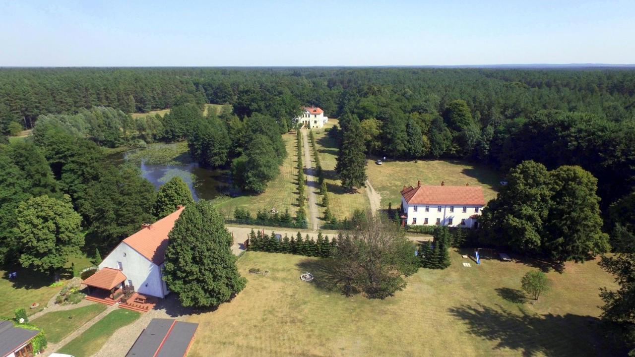Palacyk Lakomin Hotel Lubiszyn Exterior photo